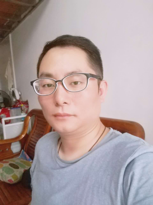 流星的尾巴的第一张照片--福州征婚网