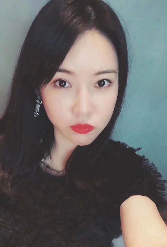李莉的第二张照片--福州征婚网