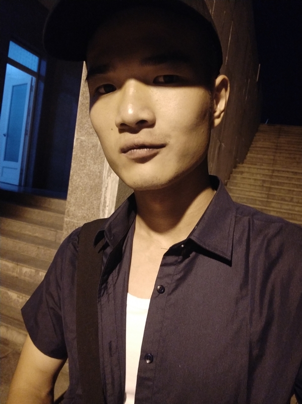 各取所需的第一张照片--福州征婚网