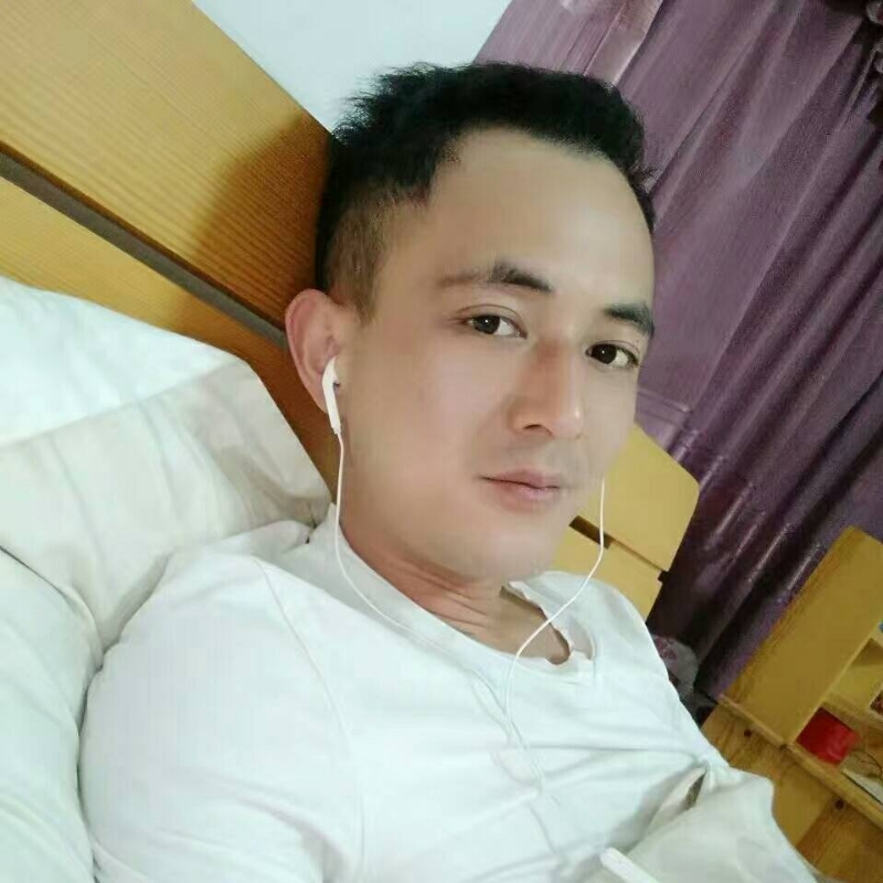 容晨的第二张照片--福州征婚网