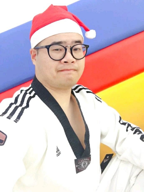 何当重相见的第一张照片--福州征婚网