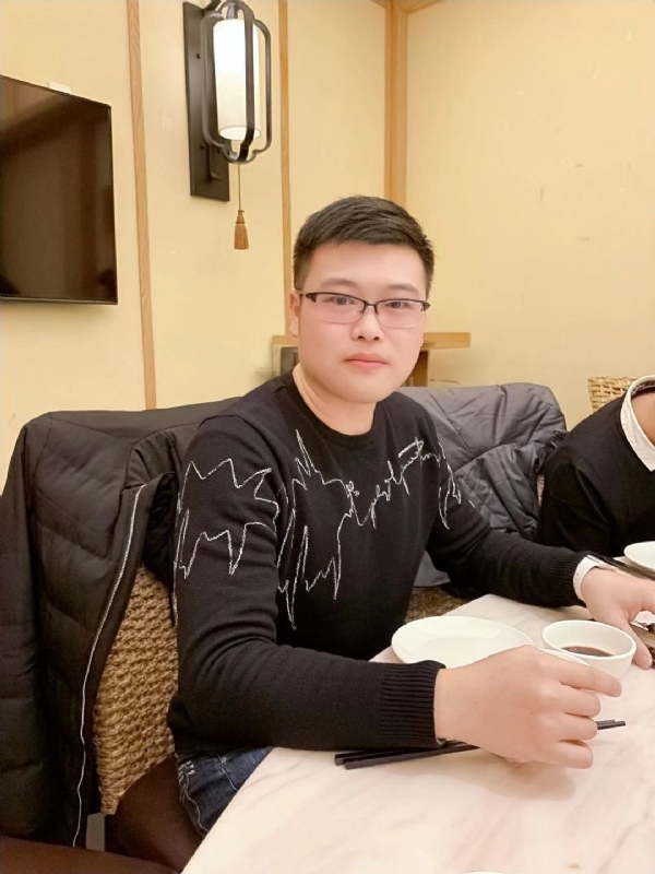 YIDA的第一张照片--福州征婚网