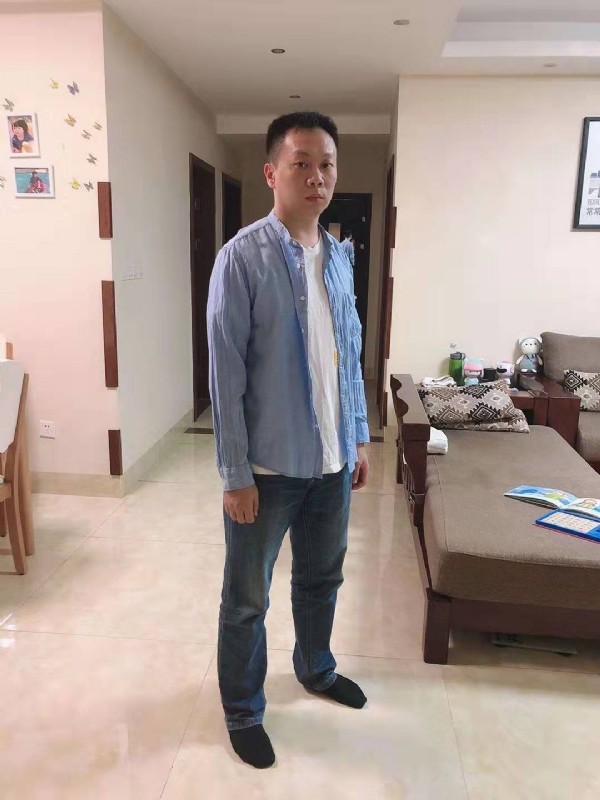 以勒的第一张照片--福州征婚网
