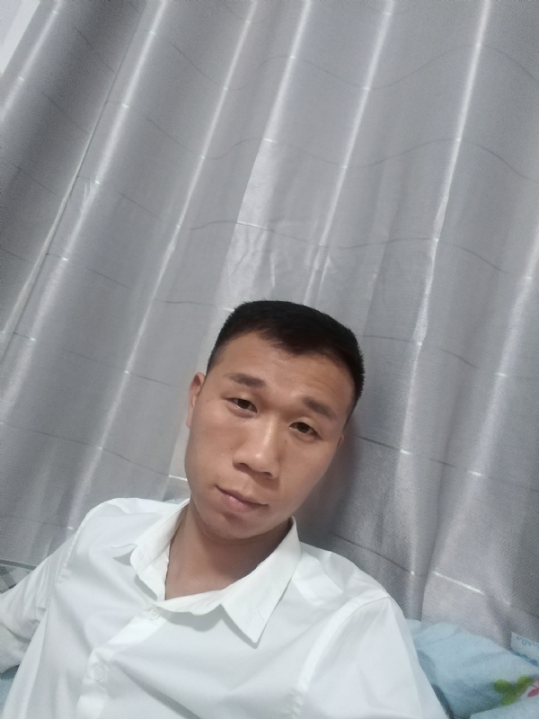 不器的第一张照片--福州征婚网