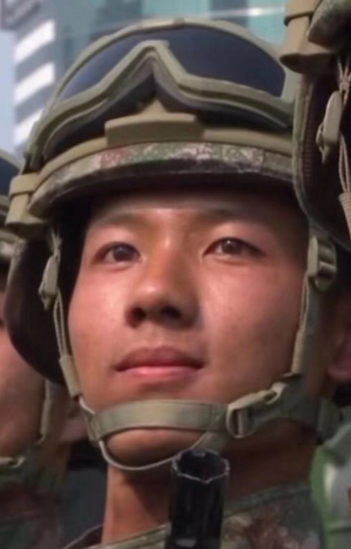 凤翼天翔的第一张照片--福州征婚网