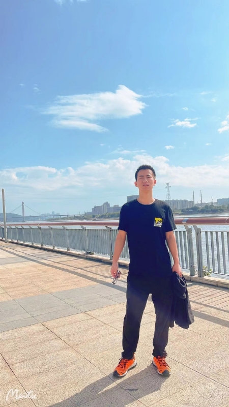 小螃蟹的第一张照片--福州征婚网