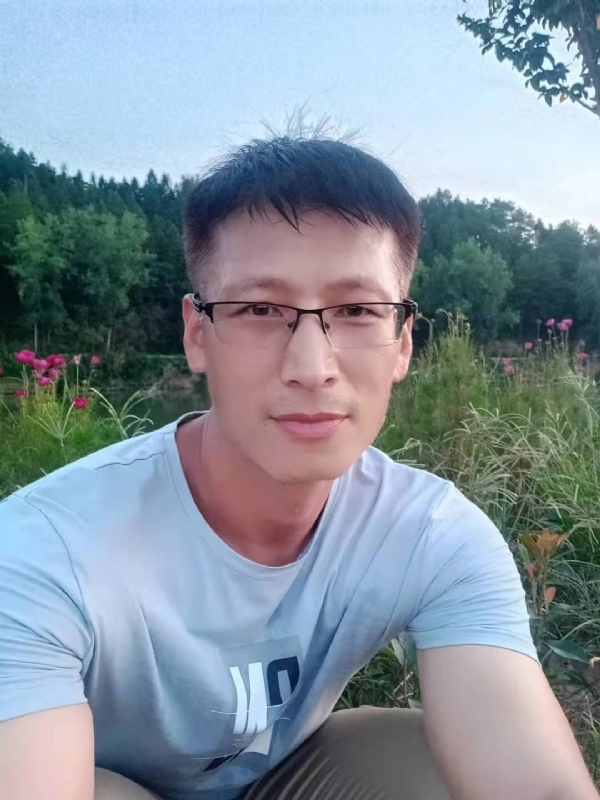 零零柒的第一张照片--福州征婚网