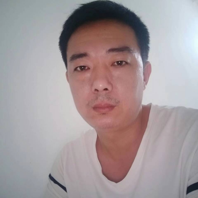 王陆群的第二张照片--福州征婚网