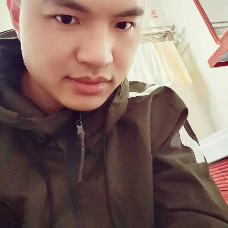 高大上的宅男的第一张照片--福州征婚网