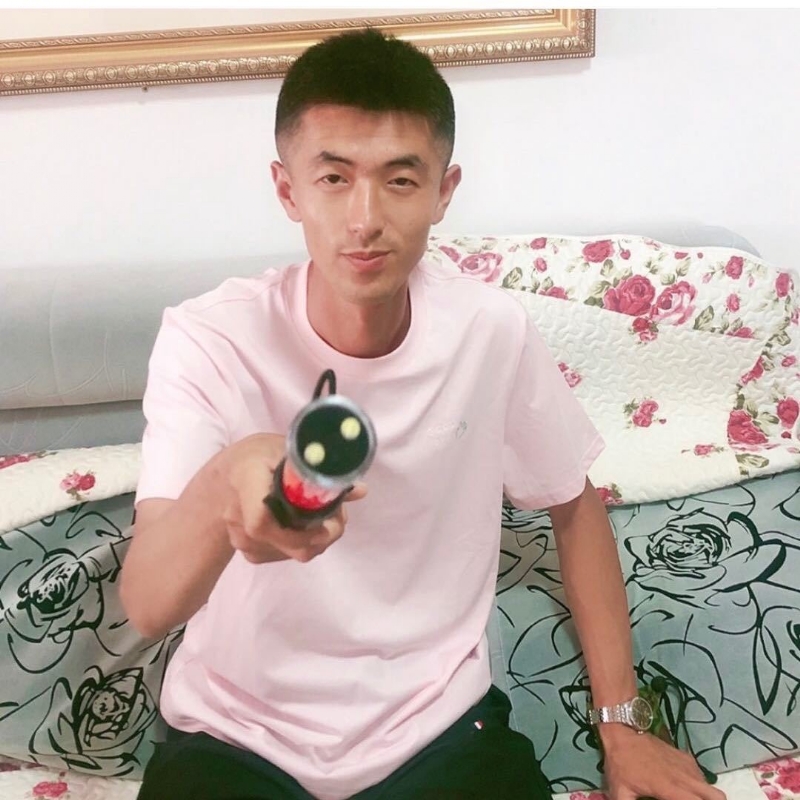 转身留下孤独的她的第一张照片--福州征婚网