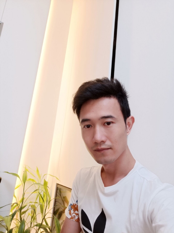 简的第一张照片--福州征婚网