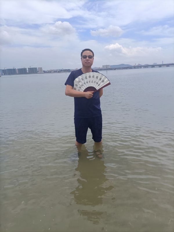 浪迹天涯的第一张照片--福州征婚网