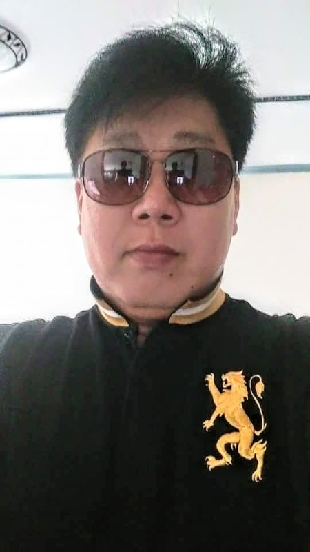 含笑半步癲的第三张照片--福州征婚网
