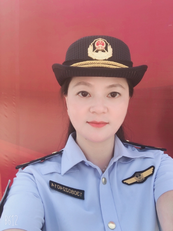 明明的第一张照片--福州征婚网