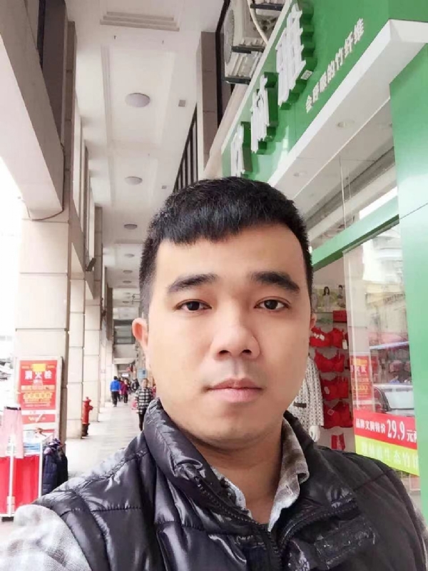 小小怪兽的第一张照片--福州征婚网