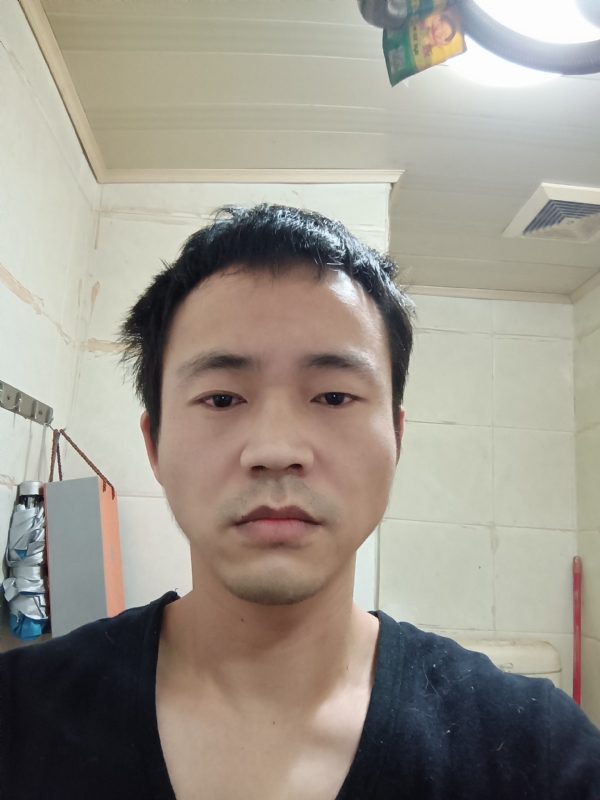 守望天空的第一张照片--福州征婚网