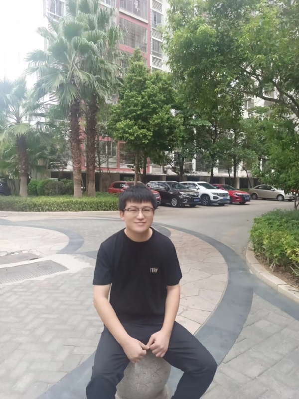 等闲的第三张照片--福州征婚网