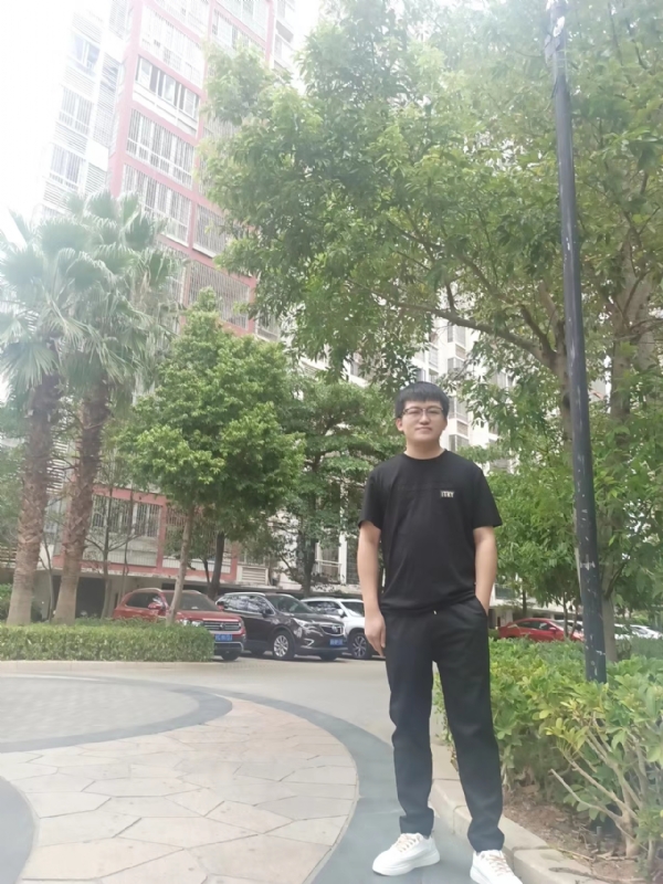等闲的第四张照片--福州征婚网