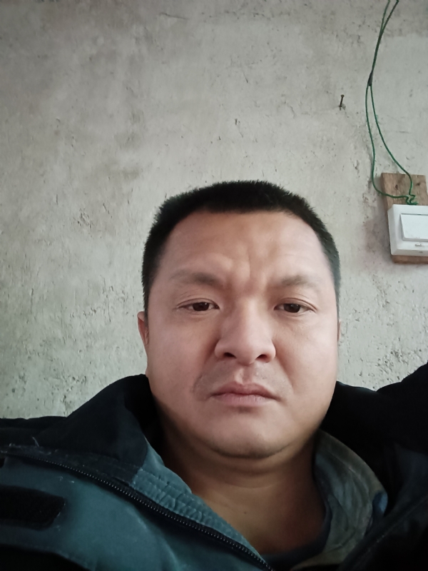兰成龙的第二张照片--福州征婚网