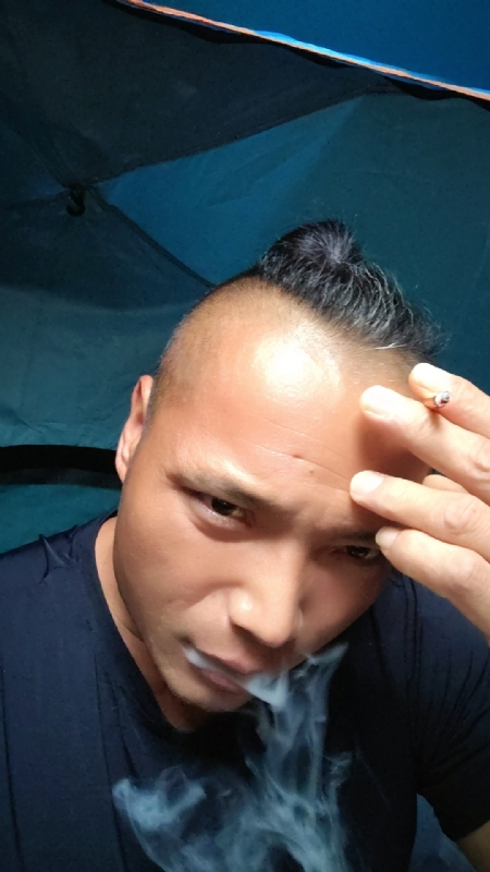 伯爵的第四张照片--福州征婚网