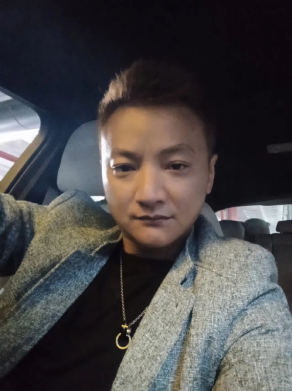 夜、有雨敲窗的第三张照片--福州征婚网