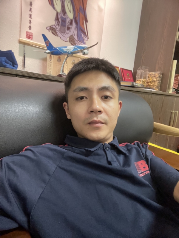 曾曾日上的第一张照片--福州征婚网