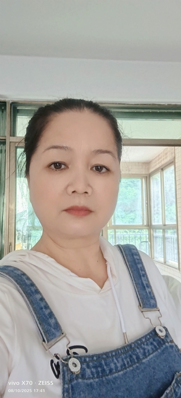 小巧玲珑的第一张照片--福州征婚网