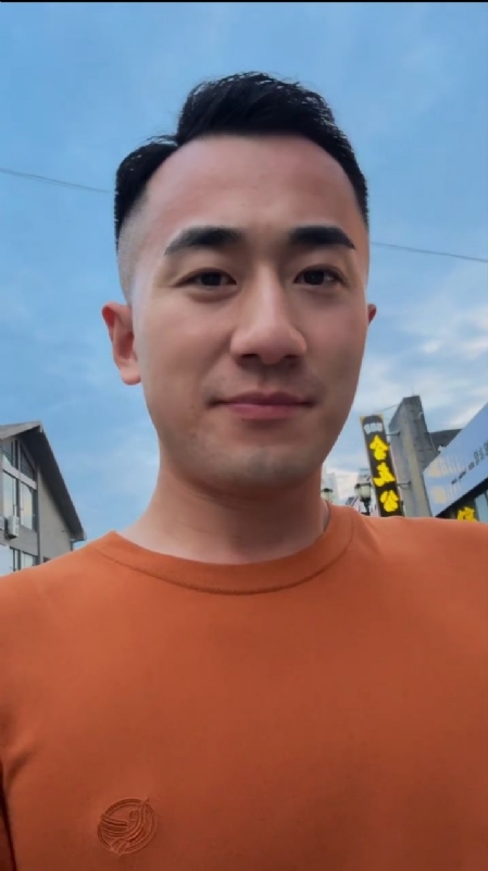 往事随风的第一张照片--福州征婚网