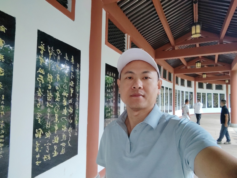 爱运动的范的第一张照片--福州征婚网