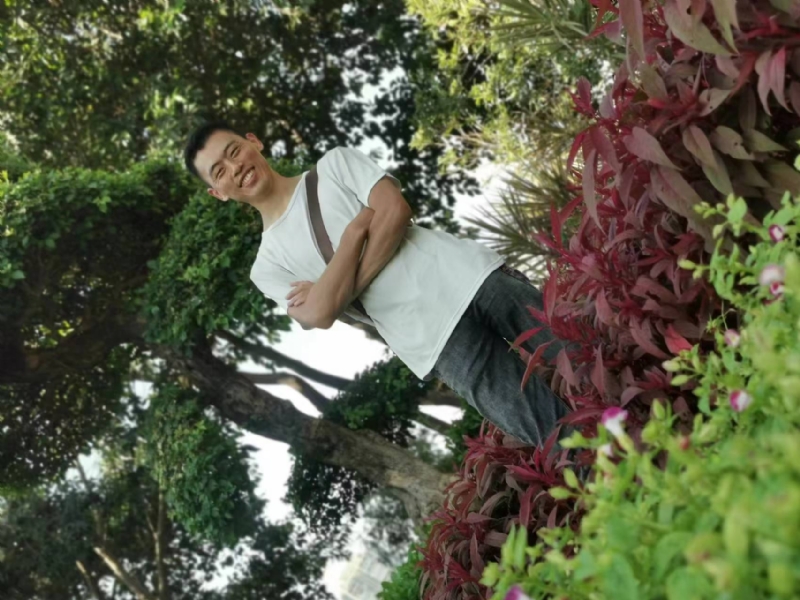 孤狼的第一张照片--福州征婚网