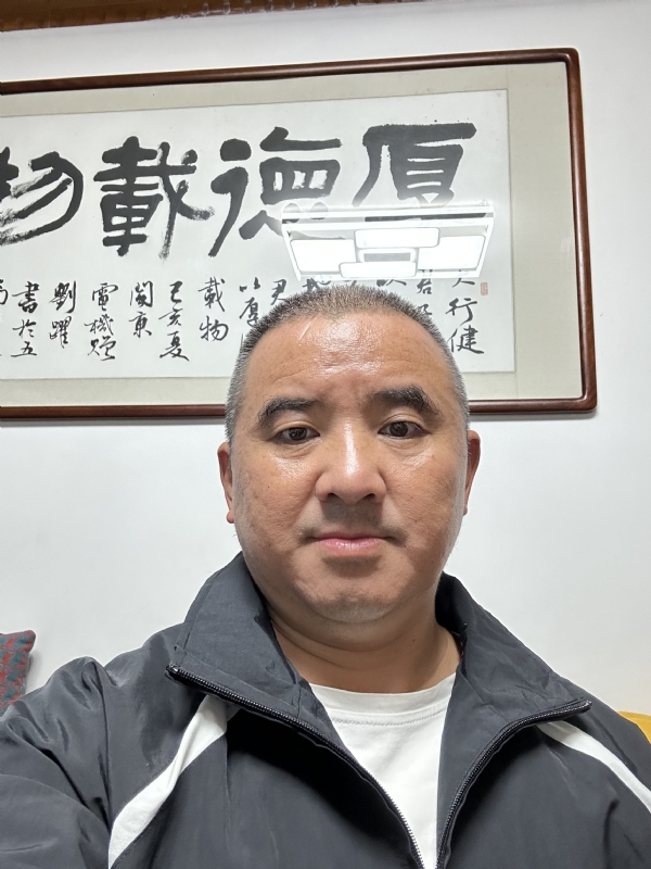 沉稳世界的第一张照片--福州征婚网