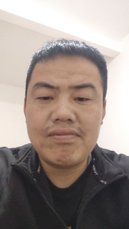 给予微笑的第一张照片--福州征婚网